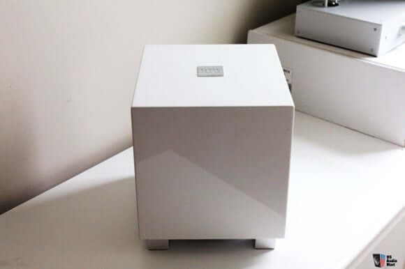 ซับวูฟเฟอร์ REL ACOUSTICS : T-ZERO MKIII สีขาว